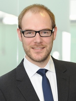 Dr. Andreas Storkenmaier